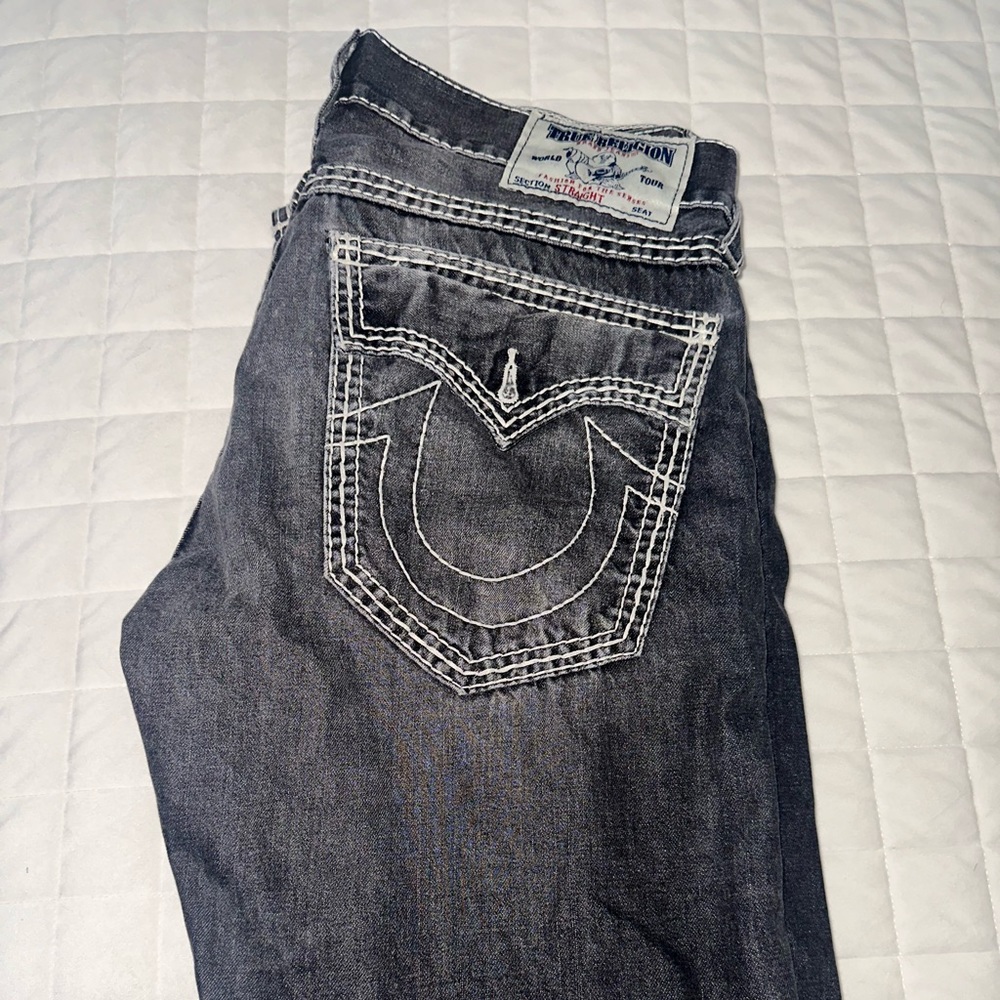 Men’s True Religion size 33 straight